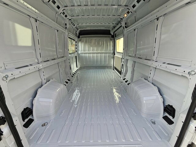 Цельнометаллический фургон FIAT Ducato 35 L3H2 MAXI 13m³ 180 teilverglast...: фото 28