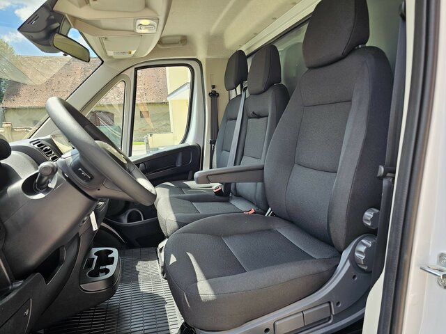 FIAT Ducato 35 MAXI 180 Pritsche Plane LBW BÄR AHK - Тентованный фургон: фото 2 FIAT Ducato 35 MAXI 180 Pritsche Plane LBW BÄR AHK - Тентованный фургон: фото 2