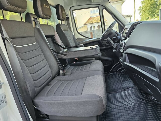 Новый Фургон с закрытым кузовом IVECO Daily 35S18 3.0 Koffer LBW Bär ACC LED sofort!: фото 15
