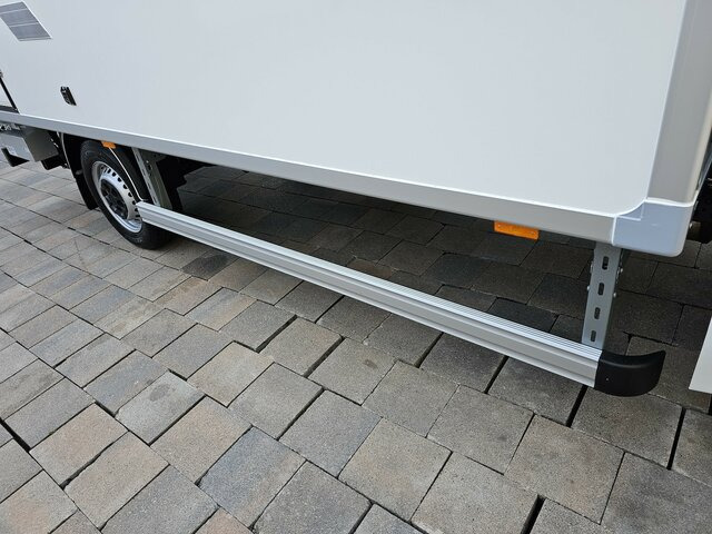 Новый Фургон с закрытым кузовом IVECO Daily 35S18 3.0 Koffer LBW Bär ACC LED sofort!: фото 19