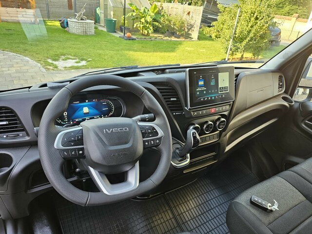 IVECO Daily 35S18HA8V DOKA Hi-Matic 12m³ 2xSchiebetür - Цельнометаллический фургон, Грузопассажирский фургон: фото 5 IVECO Daily 35S18HA8V DOKA Hi-Matic 12m³ 2xSchiebetür - Цельнометаллический фургон, Грузопассажирский фургон: фото 5