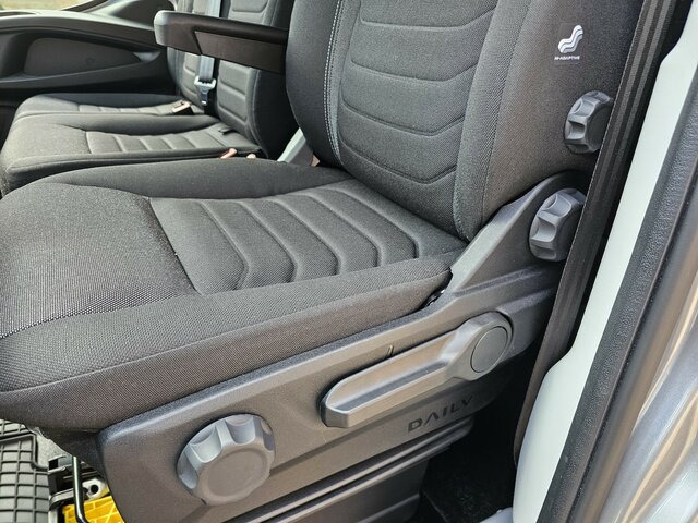 IVECO Daily 35S18HA8V DOKA Snoeks Mixto Hi-Matic 16m³... - Цельнометаллический фургон, Грузопассажирский фургон: фото 2 IVECO Daily 35S18HA8V DOKA Snoeks Mixto Hi-Matic 16m³... - Цельнометаллический фургон, Грузопассажирский фургон: фото 2