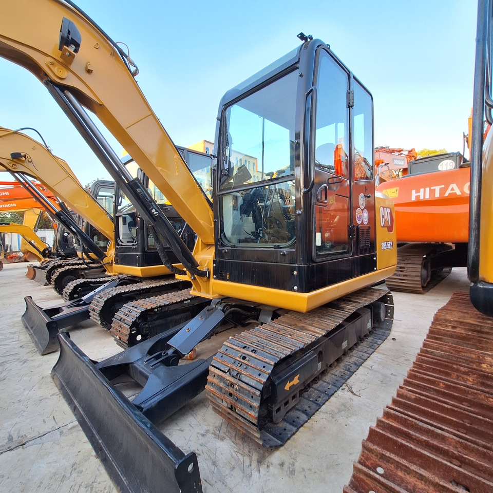 CAT 305.5E2 Excavator - Гусеничный экскаватор: фото 3 CAT 305.5E2 Excavator - Гусеничный экскаватор: фото 3