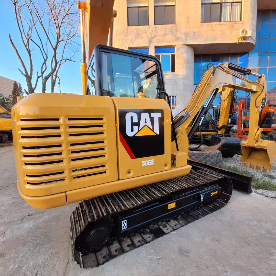 CAT 306E Excavator - Мини-экскаватор: фото 1 CAT 306E Excavator - Мини-экскаватор: фото 1