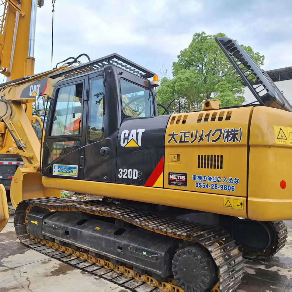 CAT 320D2 Excavator - Гусеничный экскаватор: фото 1 CAT 320D2 Excavator - Гусеничный экскаватор: фото 1