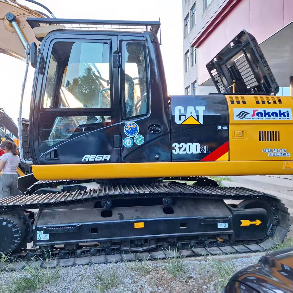 CAT 320D2L Excavator - Гусеничный экскаватор: фото 2 CAT 320D2L Excavator - Гусеничный экскаватор: фото 2