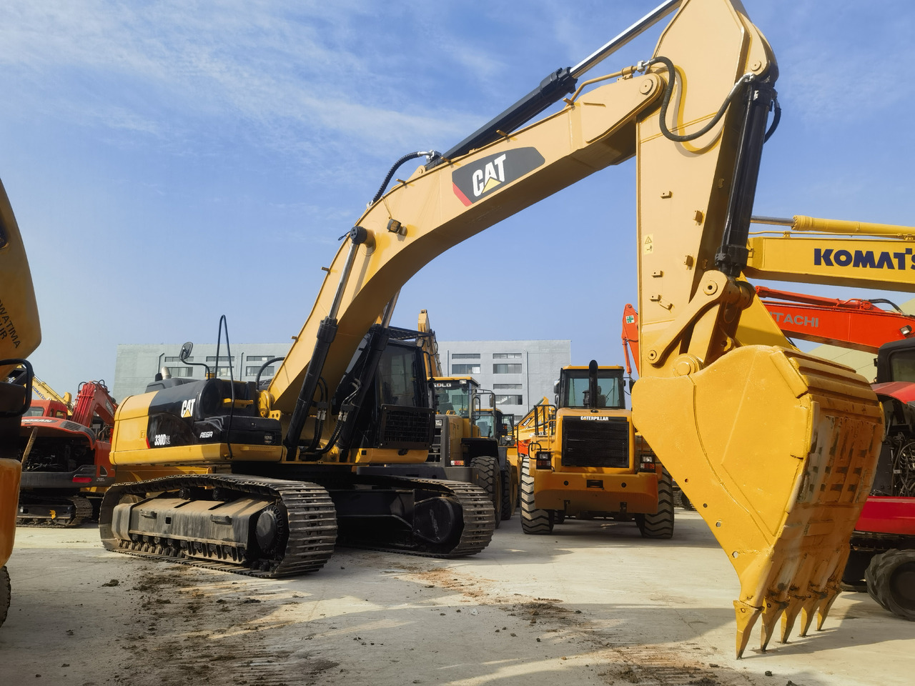 CAT 330D2L Excavator - Гусеничный экскаватор: фото 1 CAT 330D2L Excavator - Гусеничный экскаватор: фото 1