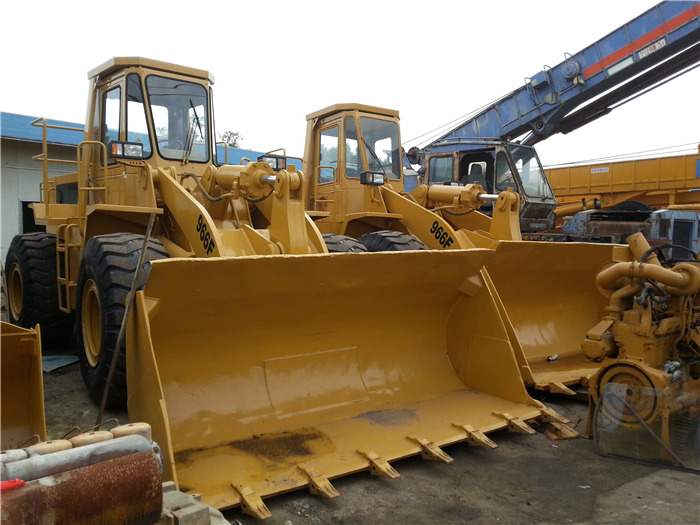 CAT 966F - Колёсный погрузчик: фото 3 CAT 966F - Колёсный погрузчик: фото 3