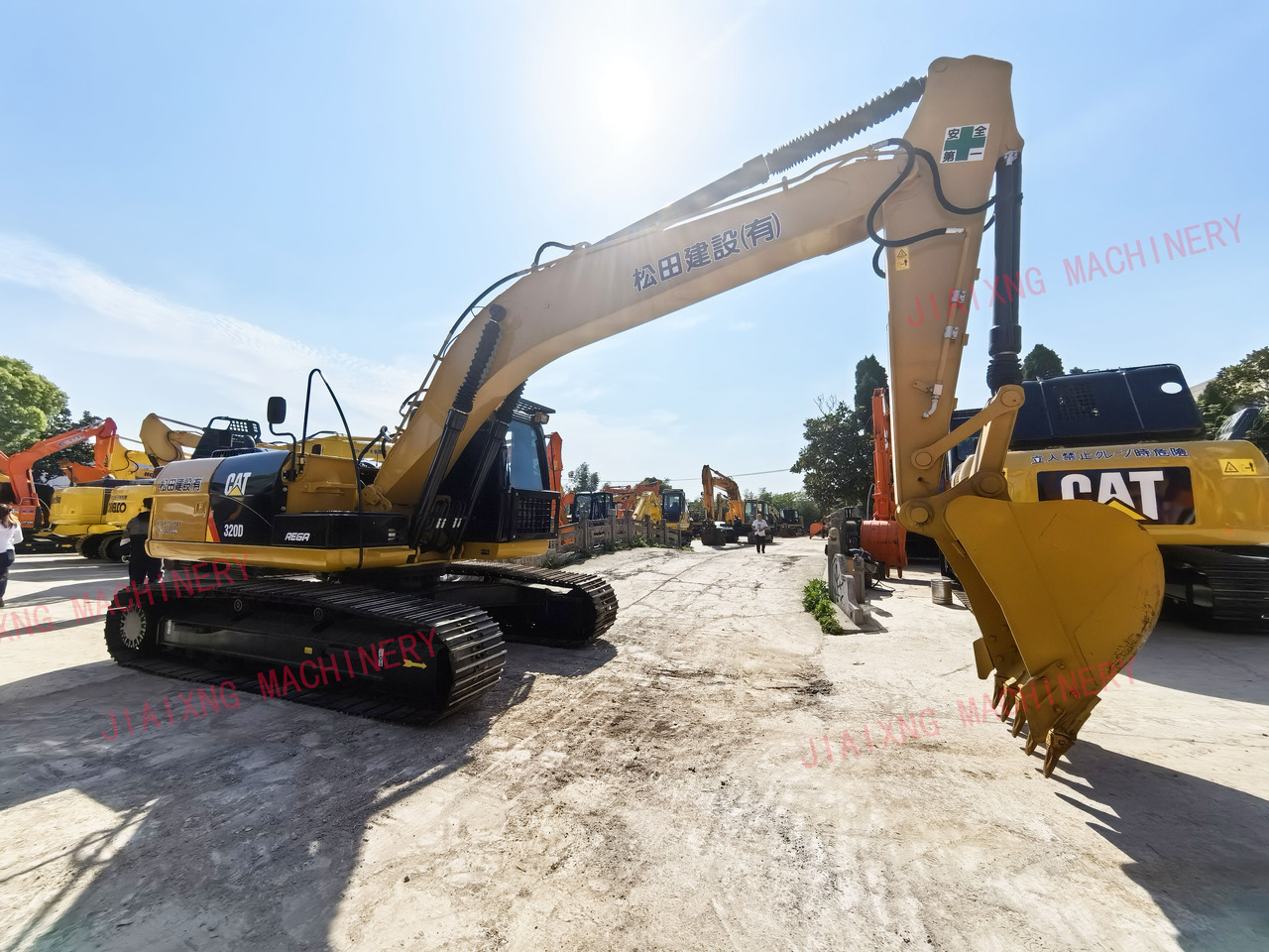 CAT320D excavator - Гусеничный экскаватор: фото 3 CAT320D excavator - Гусеничный экскаватор: фото 3