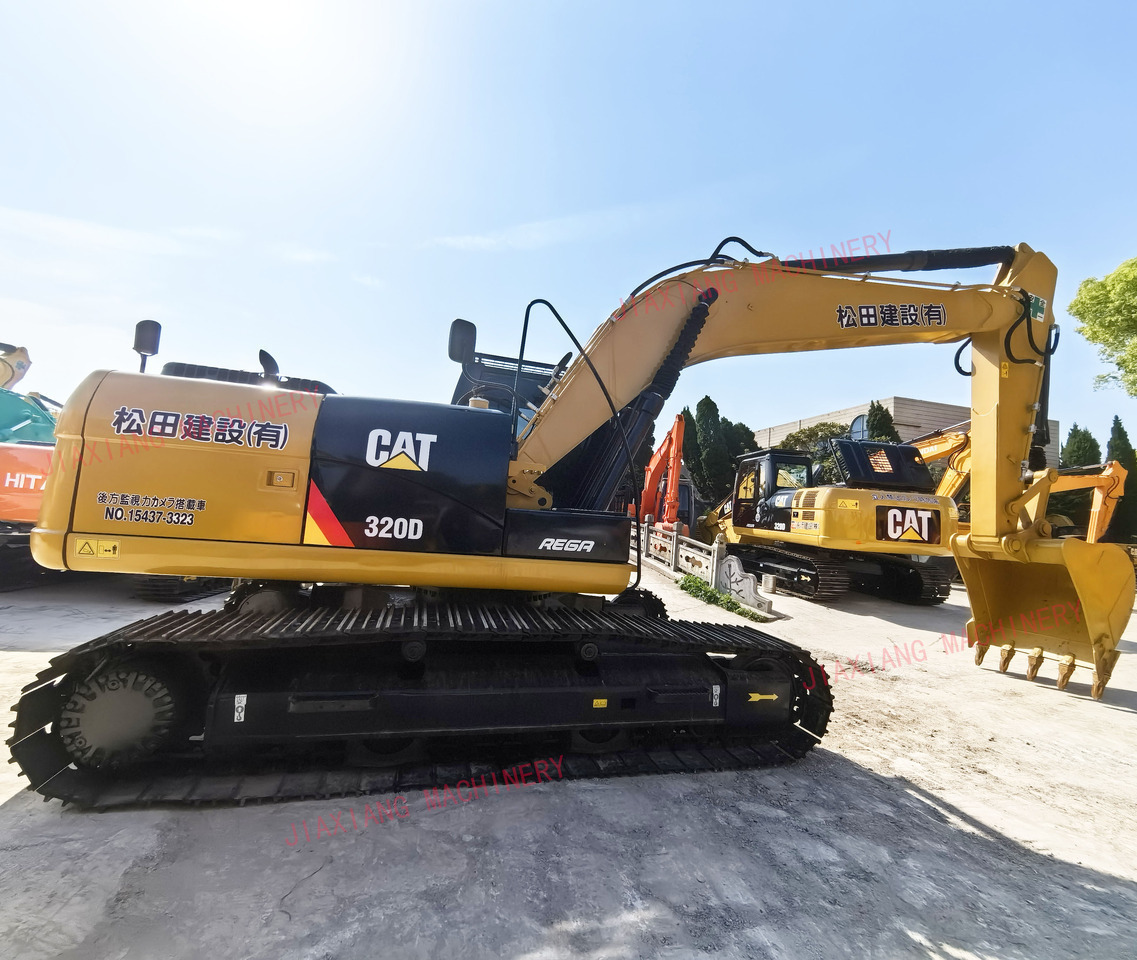 CAT320D excavator - Гусеничный экскаватор: фото 1 CAT320D excavator - Гусеничный экскаватор: фото 1