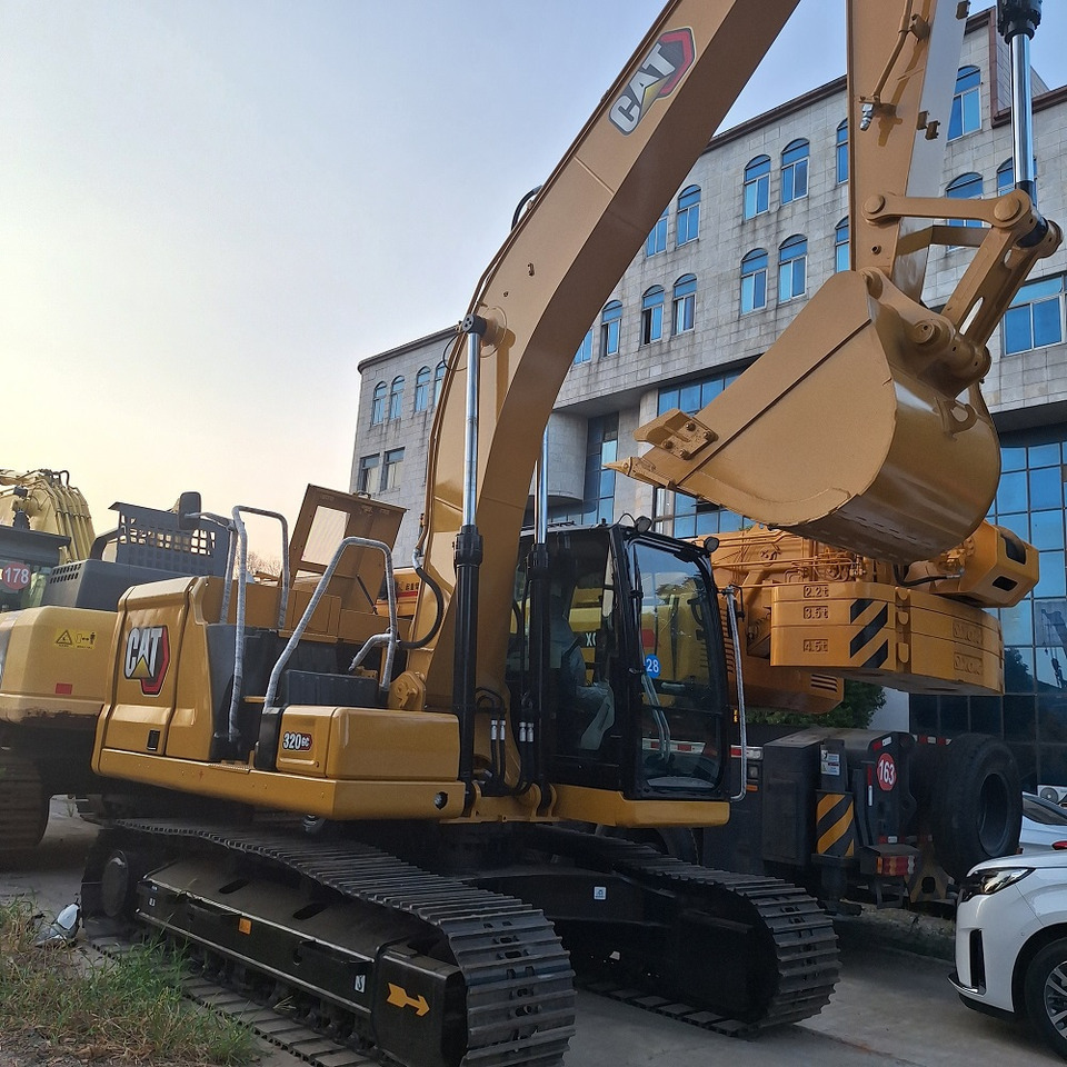 CAT320GC - Гусеничный экскаватор: фото 4 CAT320GC - Гусеничный экскаватор: фото 4