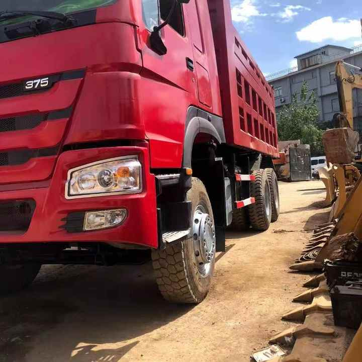 Good Condition 30 Ton 20 Ton Dump Truck 10 Wheeler Sinotruk Howo Used Dumper Truck Tipper 6x4 - Самосвал: фото 3 Good Condition 30 Ton 20 Ton Dump Truck 10 Wheeler Sinotruk Howo Used Dumper Truck Tipper 6x4 - Самосвал: фото 3