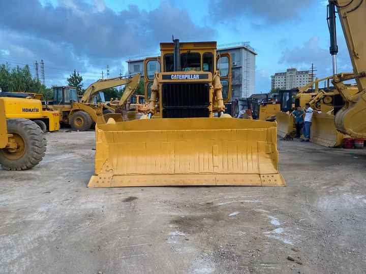 Good Condition Used CAT D7G Bulldozer Medium Caterpillar Crawler Construction Equipment on stock - Бульдозер: фото 3 Good Condition Used CAT D7G Bulldozer Medium Caterpillar Crawler Construction Equipment on stock - Бульдозер: фото 3