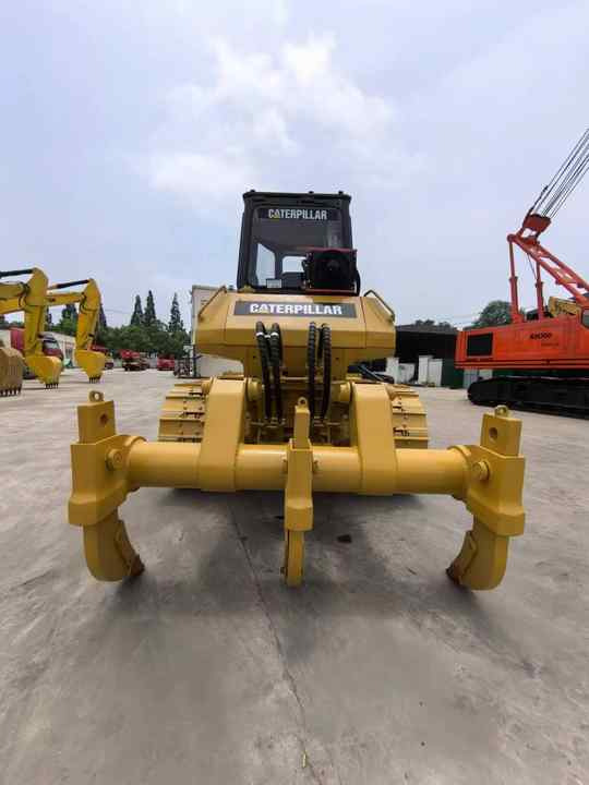 Good Performance High Quality Second Hand CAT D7G Bulldozer bulldozer used bulldozers in shanghai yard - Бульдозер: фото 4 Good Performance High Quality Second Hand CAT D7G Bulldozer bulldozer used bulldozers in shanghai yard - Бульдозер: фото 4