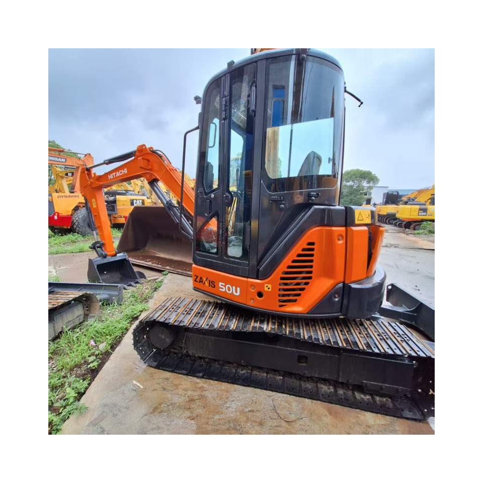 Hitachi ZX50U Excavator - Гусеничный экскаватор: фото 3 Hitachi ZX50U Excavator - Гусеничный экскаватор: фото 3