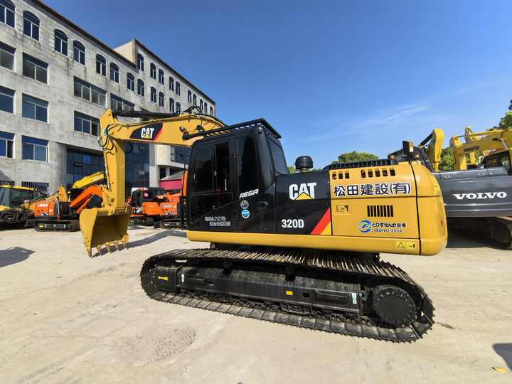 Japan original good condition used caterpillar cat320d excavator second hand cat 320d digger for sale - Гусеничный экскаватор: фото 4 Japan original good condition used caterpillar cat320d excavator second hand cat 320d digger for sale - Гусеничный экскаватор: фото 4