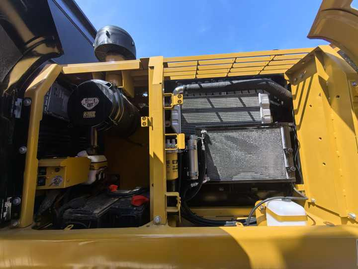 Japan original good condition used caterpillar cat320d excavator second hand cat 320d digger for sale - Гусеничный экскаватор: фото 5 Japan original good condition used caterpillar cat320d excavator second hand cat 320d digger for sale - Гусеничный экскаватор: фото 5