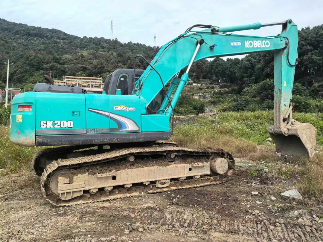 KOBELCO Kobelco SK200-8 Crawler excavator - Гусеничный экскаватор: фото 2 KOBELCO Kobelco SK200-8 Crawler excavator - Гусеничный экскаватор: фото 2