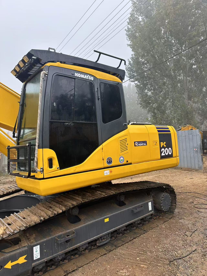 Komatsu PC200-7 excavator - Гусеничный экскаватор: фото 3 Komatsu PC200-7 excavator - Гусеничный экскаватор: фото 3