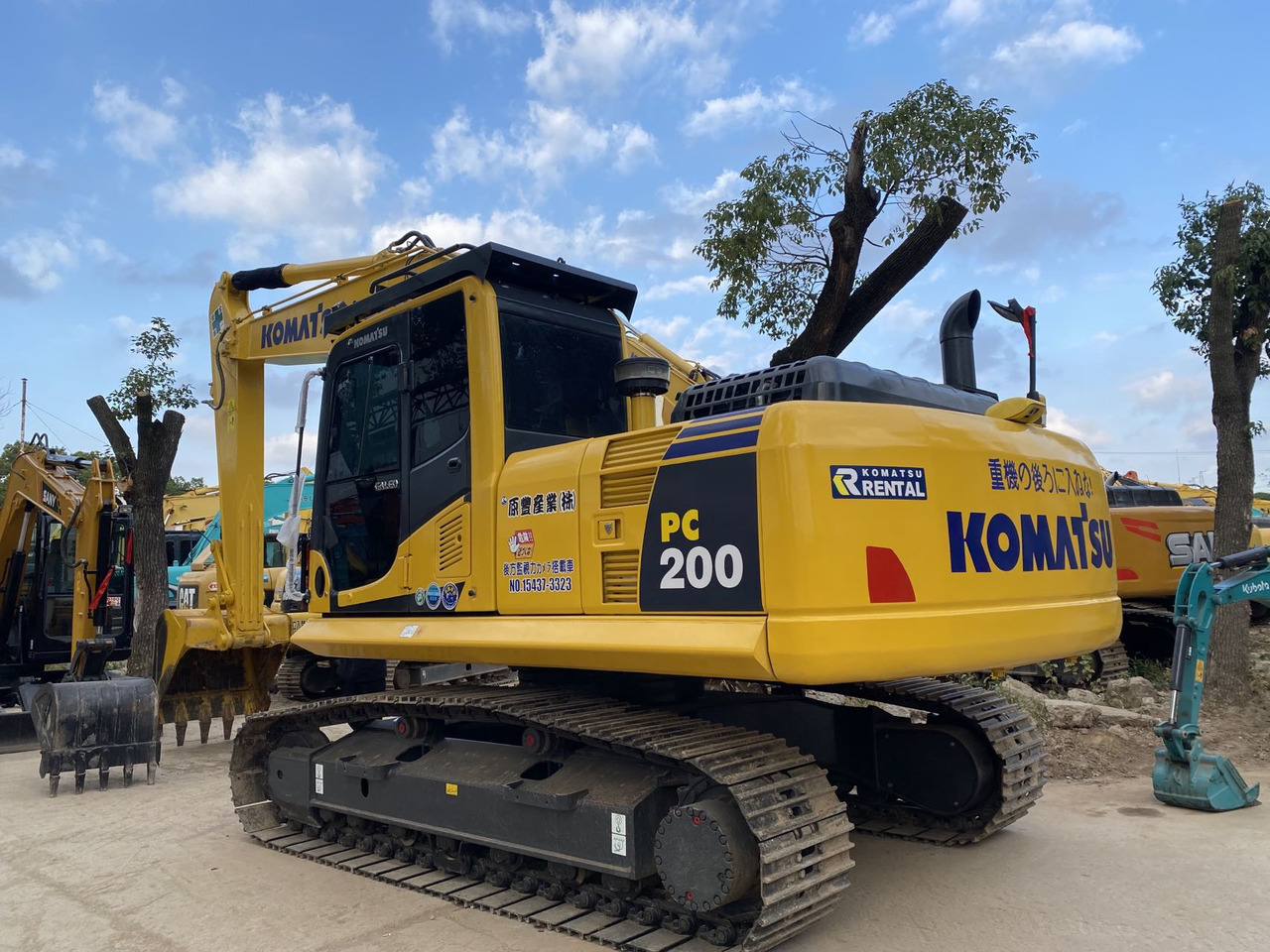 Komatsu PC200-8 Excavator - Гусеничный экскаватор: фото 4 Komatsu PC200-8 Excavator - Гусеничный экскаватор: фото 4