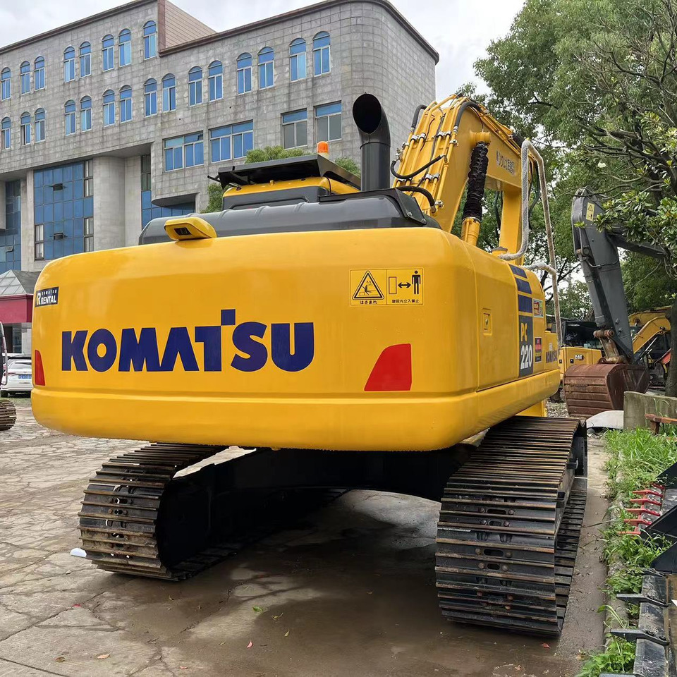 Komatsu PC220-8 Excavator - Гусеничный экскаватор: фото 4 Komatsu PC220-8 Excavator - Гусеничный экскаватор: фото 4