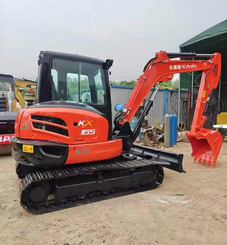 Kubota KX165 excavator - Мини-экскаватор: фото 1 Kubota KX165 excavator - Мини-экскаватор: фото 1