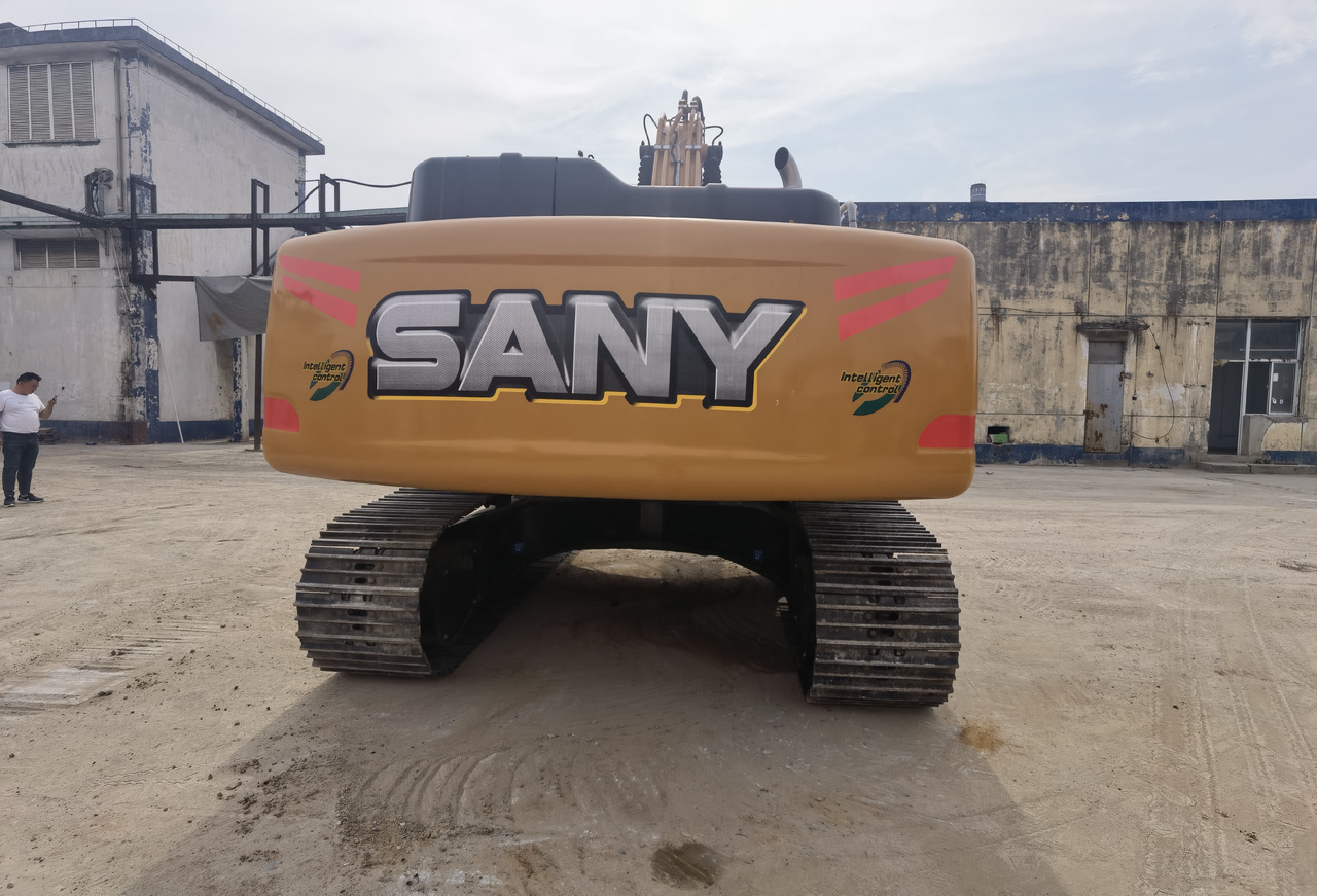 SANY 215C Excavator - Гусеничный экскаватор: фото 3 SANY 215C Excavator - Гусеничный экскаватор: фото 3