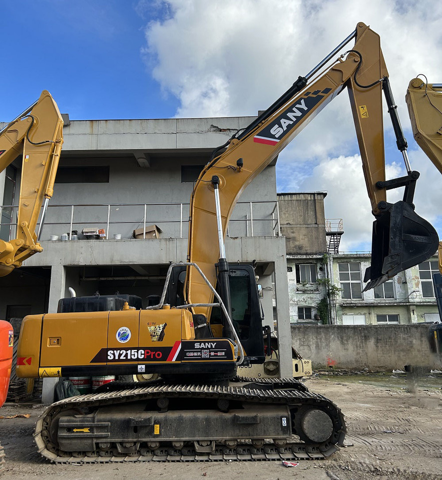 SANY 215C Excavator - Гусеничный экскаватор: фото 3 SANY 215C Excavator - Гусеничный экскаватор: фото 3