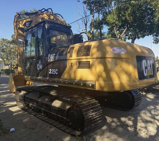 Second Hand CAT 325C high quality and good performance machine digger crawler used excavator in stock - Гусеничный экскаватор: фото 5 Second Hand CAT 325C high quality and good performance machine digger crawler used excavator in stock - Гусеничный экскаватор: фото 5