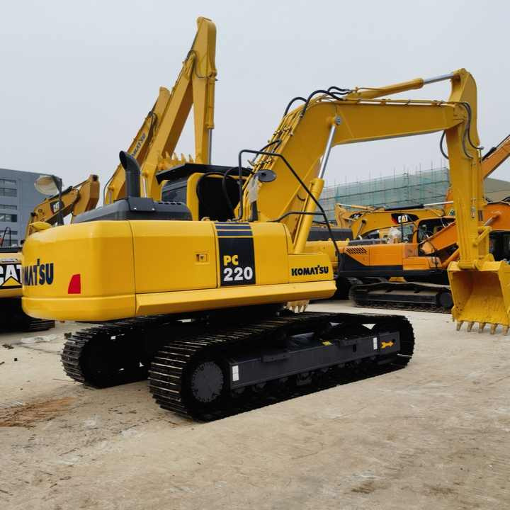 Used Komatsu PC 220-8 Excavator Second-hand Construction Digger Machine Komatsu Excavator used excavator price - Гусеничный экскаватор: фото 5 Used Komatsu PC 220-8 Excavator Second-hand Construction Digger Machine Komatsu Excavator used excavator price - Гусеничный экскаватор: фото 5