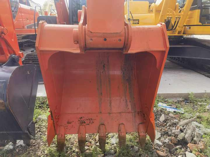 Used Original Japan excavator Hitachi ZX200-3G second hand excavator machine for sale - Гусеничный экскаватор: фото 5 Used Original Japan excavator Hitachi ZX200-3G second hand excavator machine for sale - Гусеничный экскаватор: фото 5
