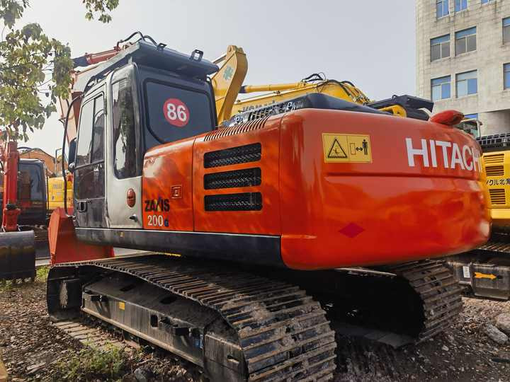 Used Original Japan excavator Hitachi ZX200-3G second hand excavator machine for sale - Гусеничный экскаватор: фото 3 Used Original Japan excavator Hitachi ZX200-3G second hand excavator machine for sale - Гусеничный экскаватор: фото 3
