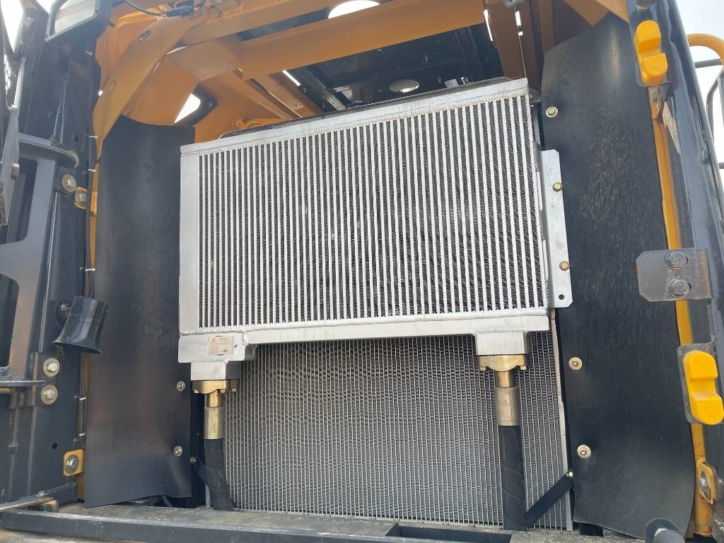 临工 956 - Колёсный погрузчик: фото 4 临工 956 - Колёсный погрузчик: фото 4