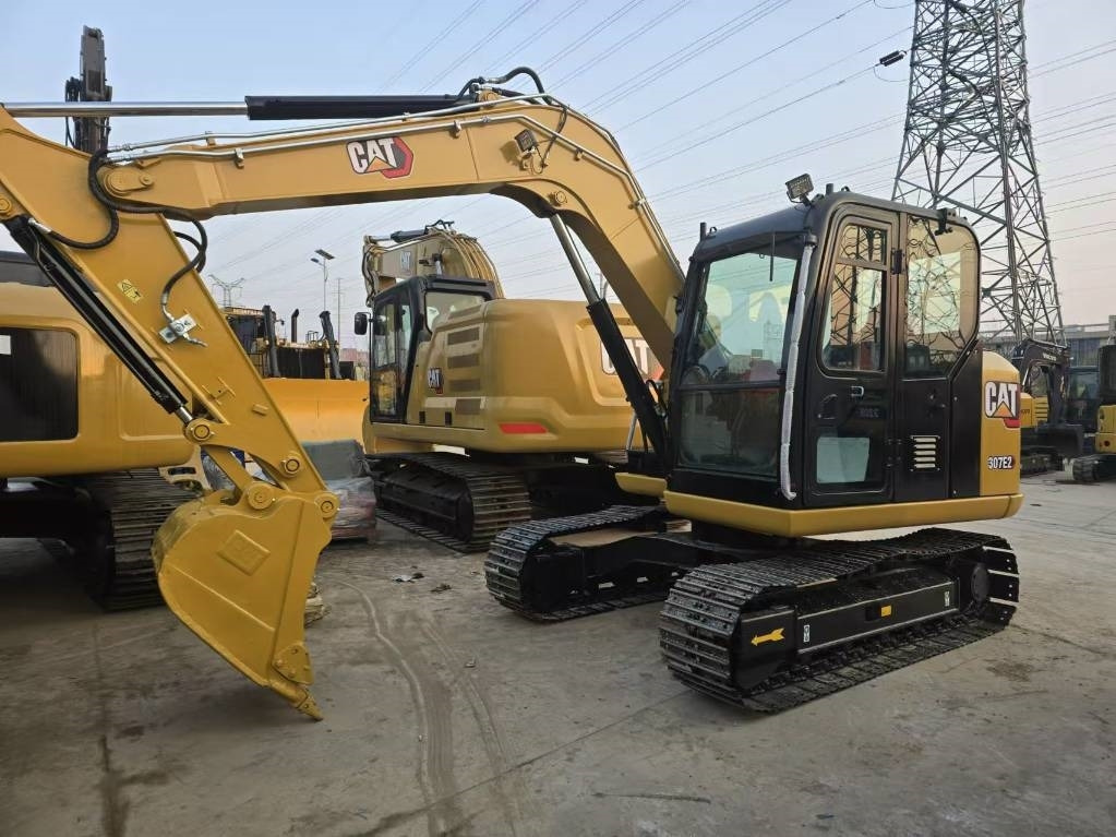 CAT 307 - Мини-экскаватор: фото 1 CAT 307 - Мини-экскаватор: фото 1