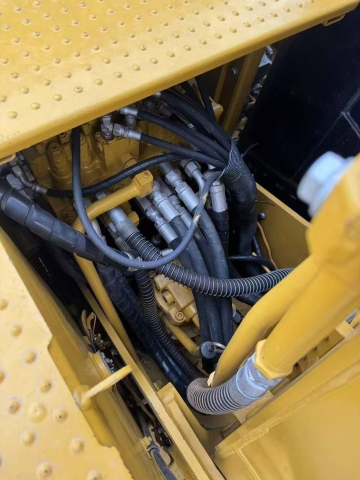 CAT 312 GC - Гусеничный экскаватор: фото 2 CAT 312 GC - Гусеничный экскаватор: фото 2