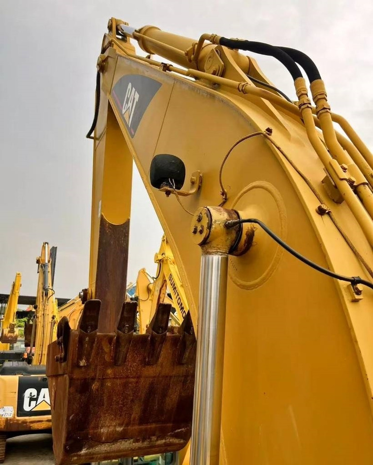 CAT 320 C - Гусеничный экскаватор: фото 5 CAT 320 C - Гусеничный экскаватор: фото 5