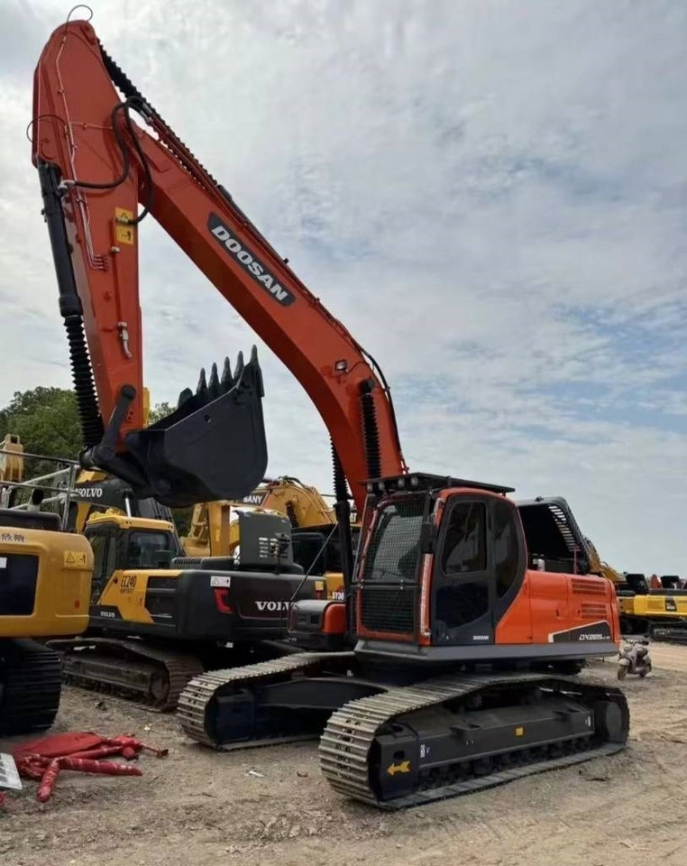 Doosan 225 DX - Гусеничный экскаватор: фото 5 Doosan 225 DX - Гусеничный экскаватор: фото 5