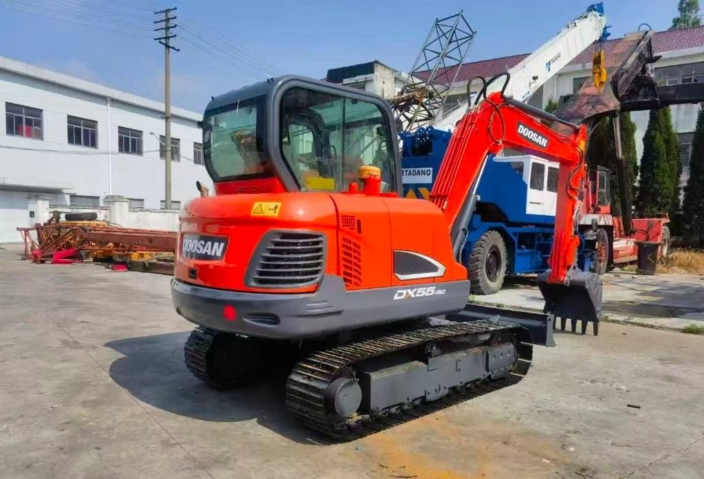 Doosan DH 55 - Мини-экскаватор: фото 3 Doosan DH 55 - Мини-экскаватор: фото 3