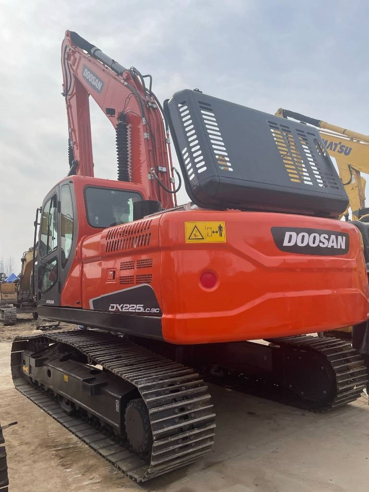 Гусеничный экскаватор Doosan DX 225: фото 7 Гусеничный экскаватор Doosan DX 225: фото 7