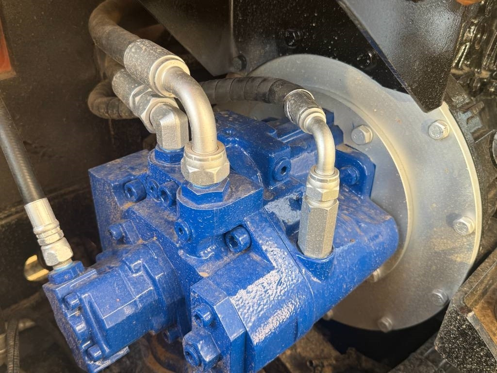 Doosan DX 75 - Гусеничный экскаватор: фото 4 Doosan DX 75 - Гусеничный экскаватор: фото 4