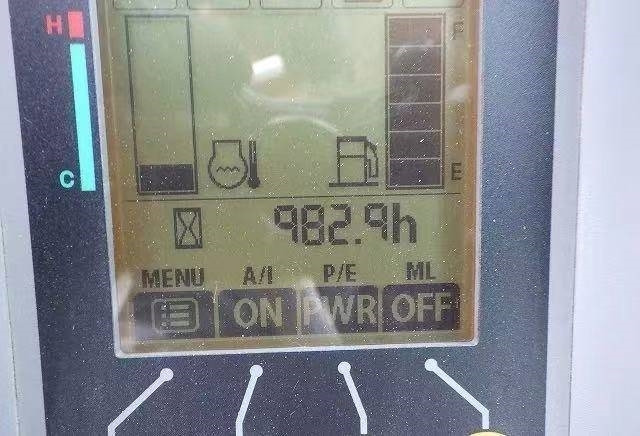 Гусеничный экскаватор Hitachi 30: фото 11 Гусеничный экскаватор Hitachi 30: фото 11