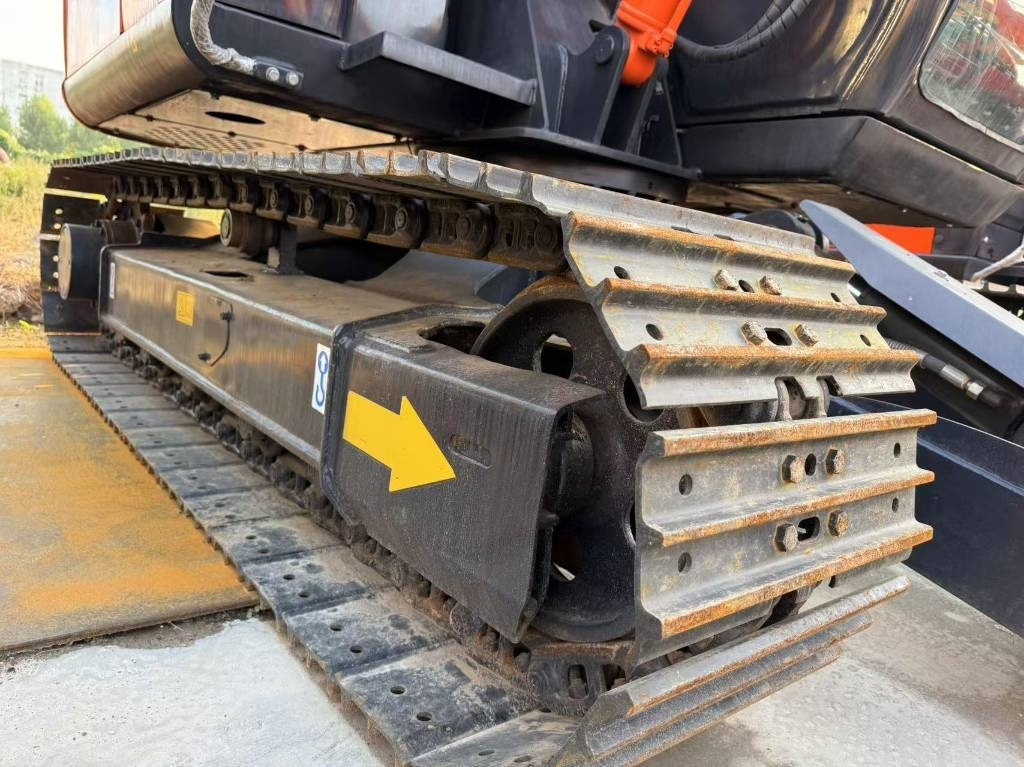 Hitachi Zaxis 70 - Гусеничный экскаватор: фото 4 Hitachi Zaxis 70 - Гусеничный экскаватор: фото 4