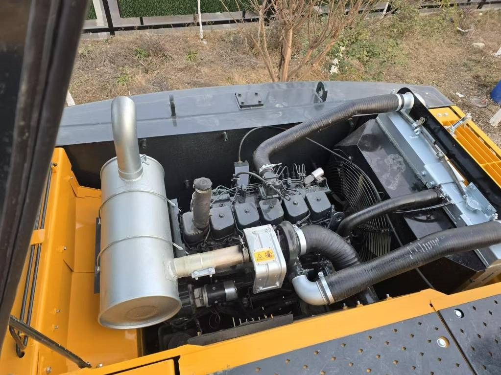 Hyundai 220-9S  - Гусеничный экскаватор: фото 4 Hyundai 220-9S  - Гусеничный экскаватор: фото 4