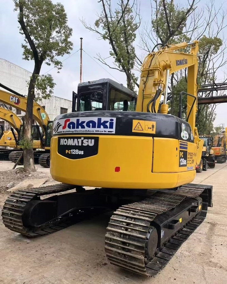 Komatsu 128 US - Гусеничный экскаватор: фото 3 Komatsu 128 US - Гусеничный экскаватор: фото 3
