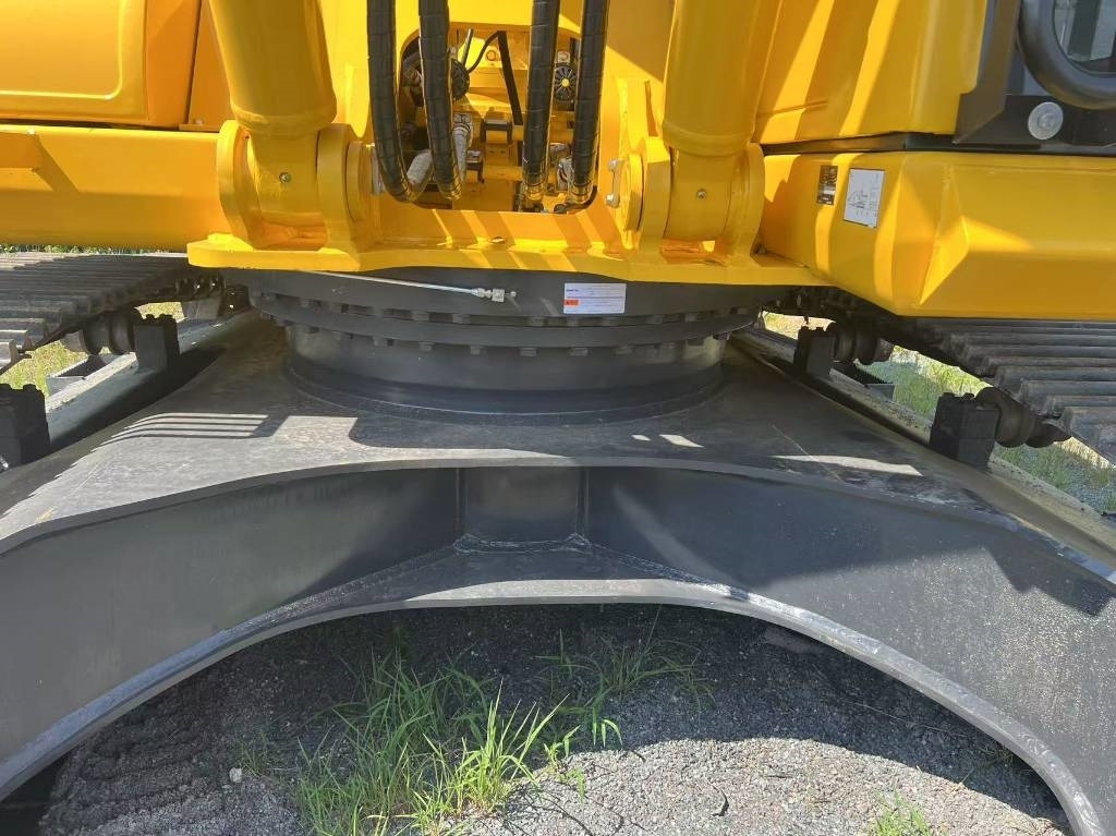 Komatsu PC 300 - Гусеничный экскаватор: фото 5 Komatsu PC 300 - Гусеничный экскаватор: фото 5