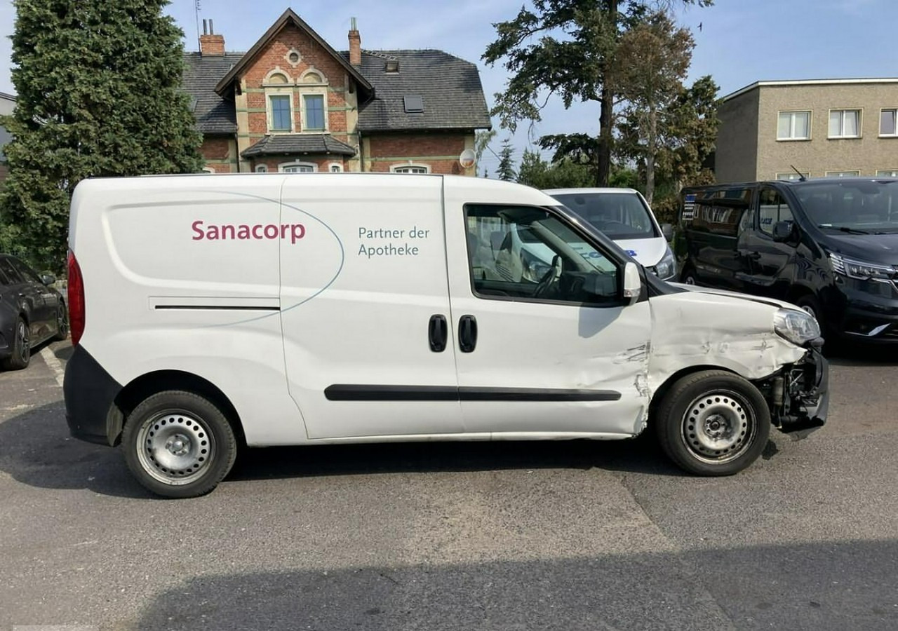 Fiat Doblo Fiat Doblo 1,6 jtd ECO Flex chłodnia do leków 2017 - Фургон-рефрижератор: фото 5 Fiat Doblo Fiat Doblo 1,6 jtd ECO Flex chłodnia do leków 2017 - Фургон-рефрижератор: фото 5