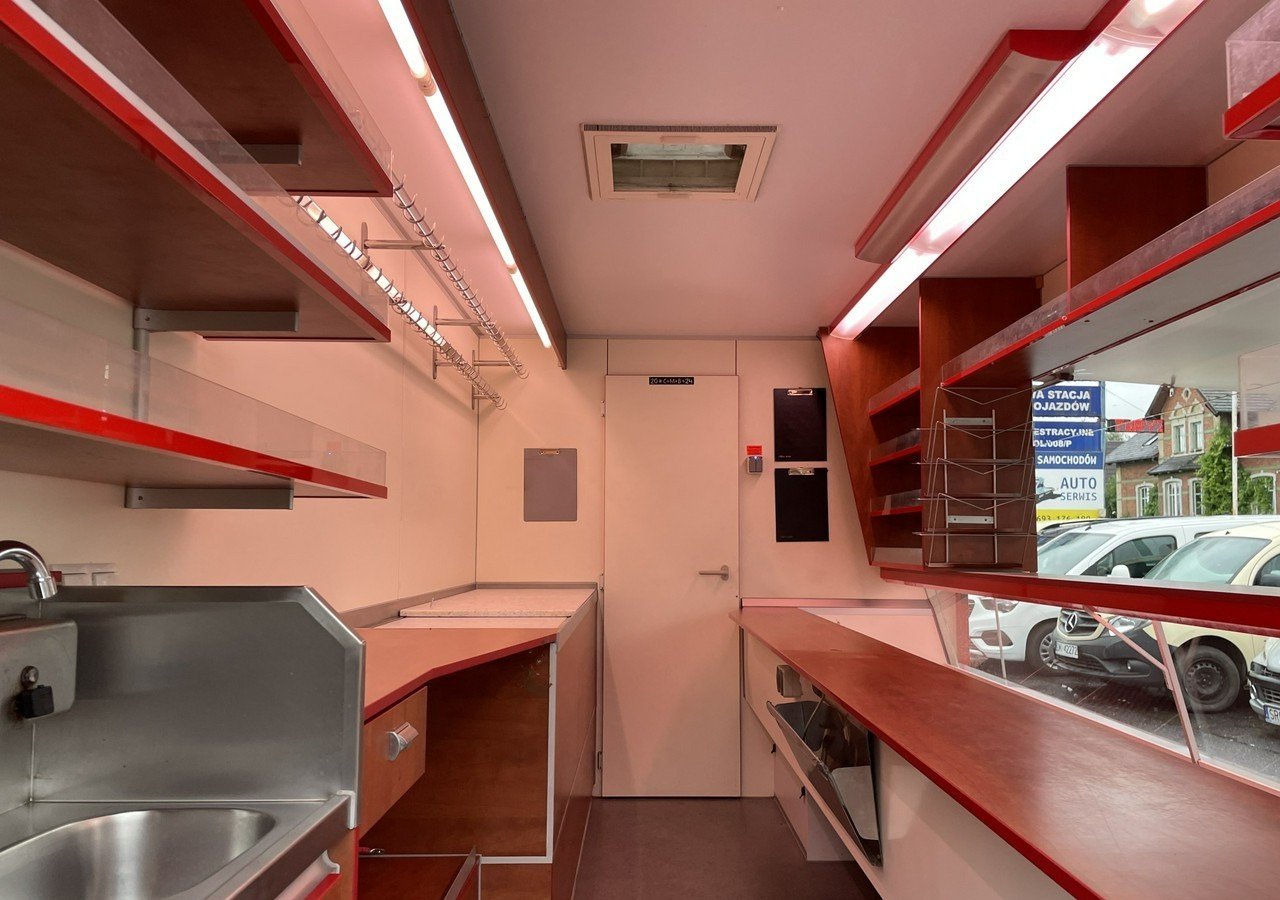 Fiat Ducato Ducato Autosklep wędlin Gastronomiczny Food Truck Foodtruck Borco201 - Торговый грузовик: фото 3 Fiat Ducato Ducato Autosklep wędlin Gastronomiczny Food Truck Foodtruck Borco201 - Торговый грузовик: фото 3