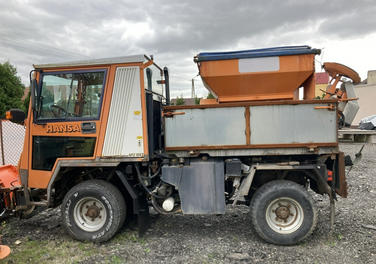 Inna Inny Hansa 4X4 pług posypywarka wywrotka - Снегоуборочная машина: фото 5 Inna Inny Hansa 4X4 pług posypywarka wywrotka - Снегоуборочная машина: фото 5