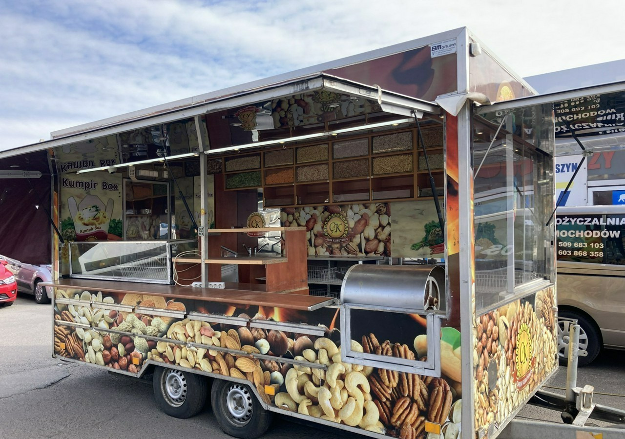 Inna Inny Przyczepa Autosklep Gastronomiczny Foodtruck Food Truck Sklep 2012 - Торговый прицеп: фото 2 Inna Inny Przyczepa Autosklep Gastronomiczny Foodtruck Food Truck Sklep 2012 - Торговый прицеп: фото 2