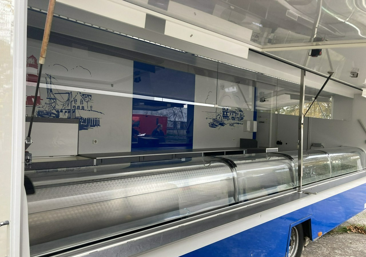 Inna Inny Przyczepa Gastronomiczna food truck foodtruck Autosklep Sklep 2013 - Торговый прицеп: фото 1 Inna Inny Przyczepa Gastronomiczna food truck foodtruck Autosklep Sklep 2013 - Торговый прицеп: фото 1